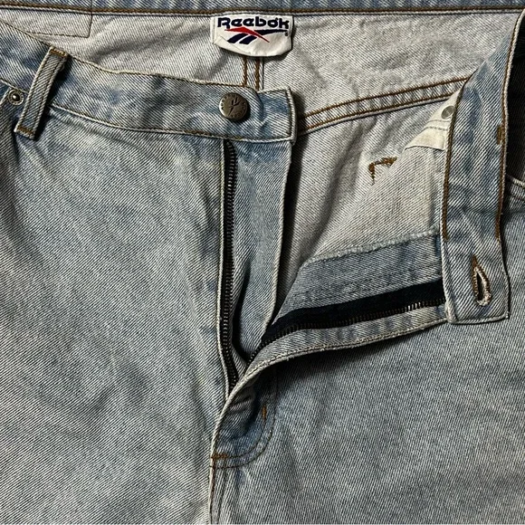 Men’s Reebok Jean Shorts - Picture 3 of 9